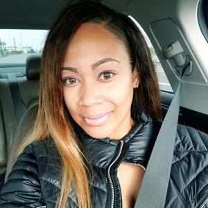 Meet your Posher, Latoya